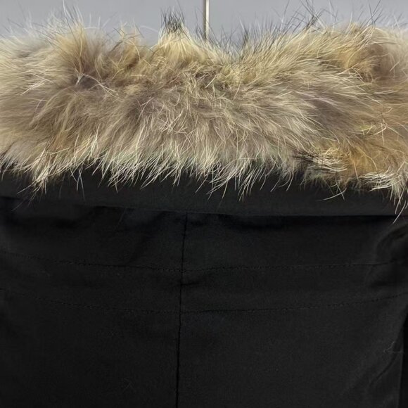 🍻🍻2024 Canada goose new down jacket - Picture 7 of 9